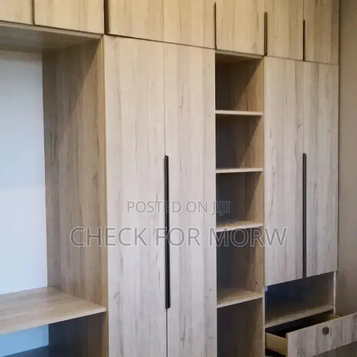 5bdrm Duplex in Muyenga, Central Division for rent