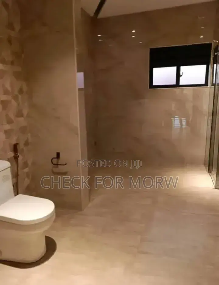 5bdrm Duplex in Munyonyo, Central Division for rent