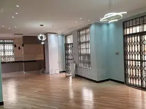 5bdrm Duplex in Buziga, Central Division for rent