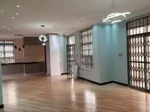 5bdrm Duplex in Buziga, Central Division for rent