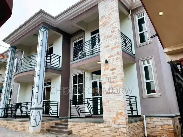 5bdrm Duplex in Buziga, Central Division for rent