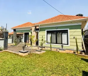 4bdrm House in Kira, Central Division for sale