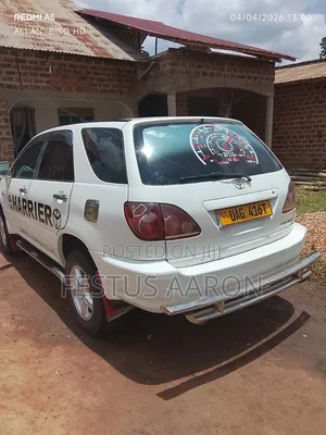 Toyota Harrier 2.2 16V 2002 White