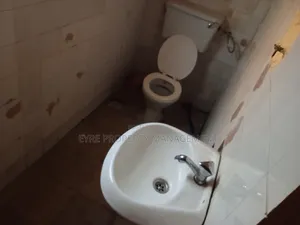 1bdrm House in Central Division for rent
