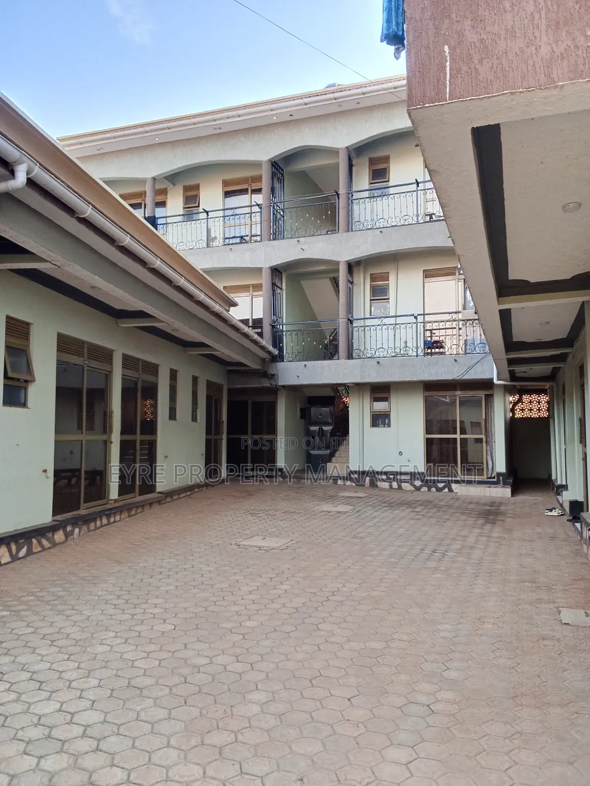 1bdrm Apartment in Central Division for rent