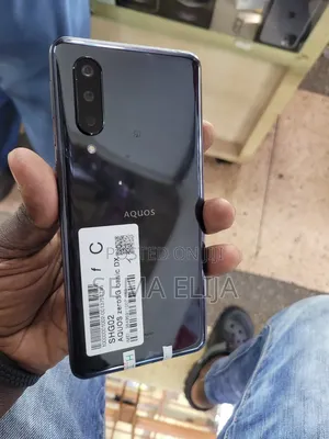 Sharp Aquos Zero 5G Basic 128 GB Black