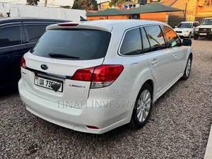 Subaru Legacy 2011 White