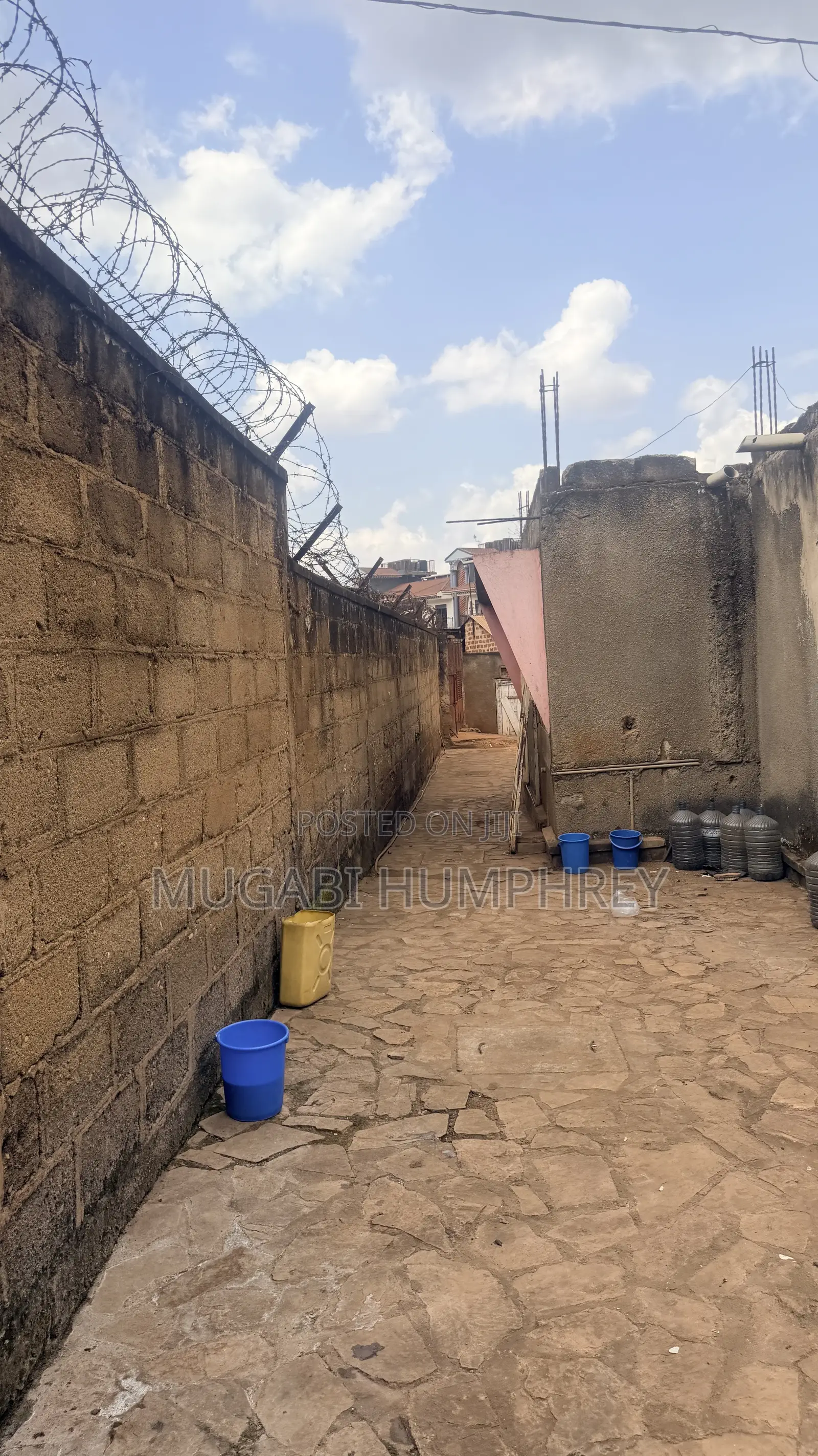Land in Mengo 0.25 Acres