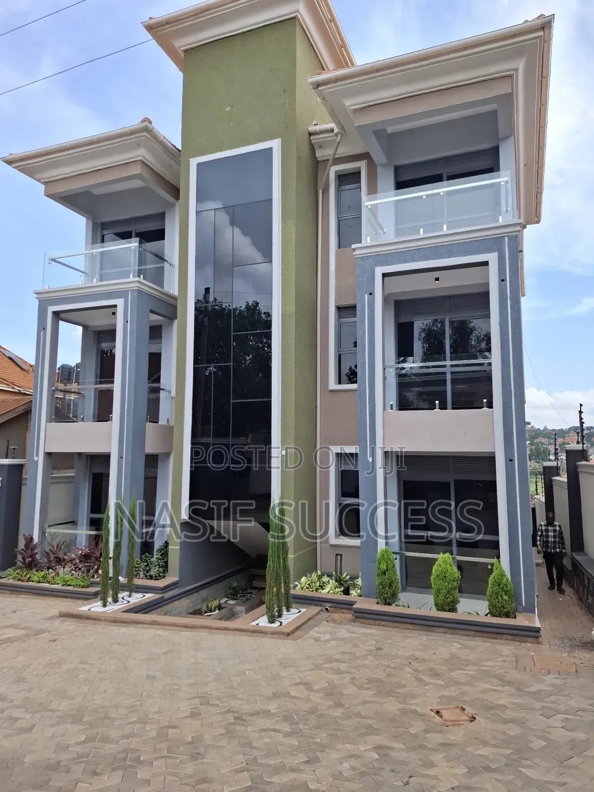 1bdrm Shared Apartment in Kira Estate for rent