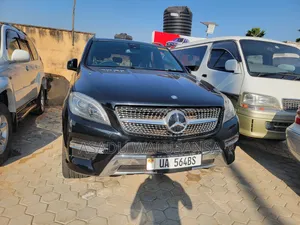 Mercedes-Benz M Class 2012 Black