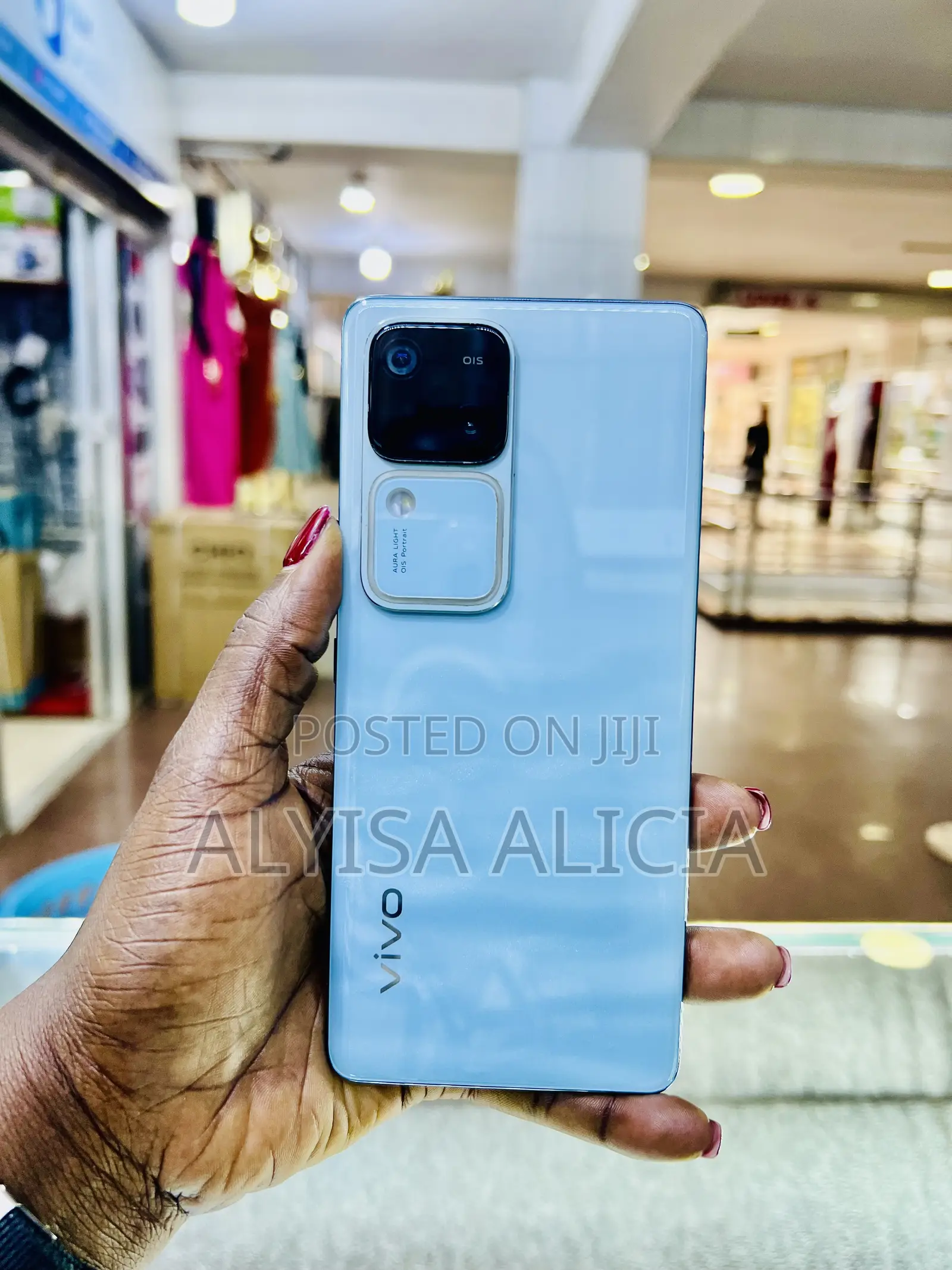 Vivo V30 5G 512 GB Silver