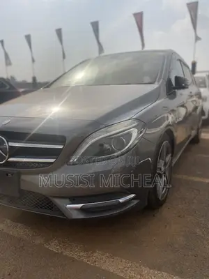 Mercedes-Benz B-Class B180 Petrol 2014 Gray