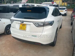 Toyota Harrier 2017 White