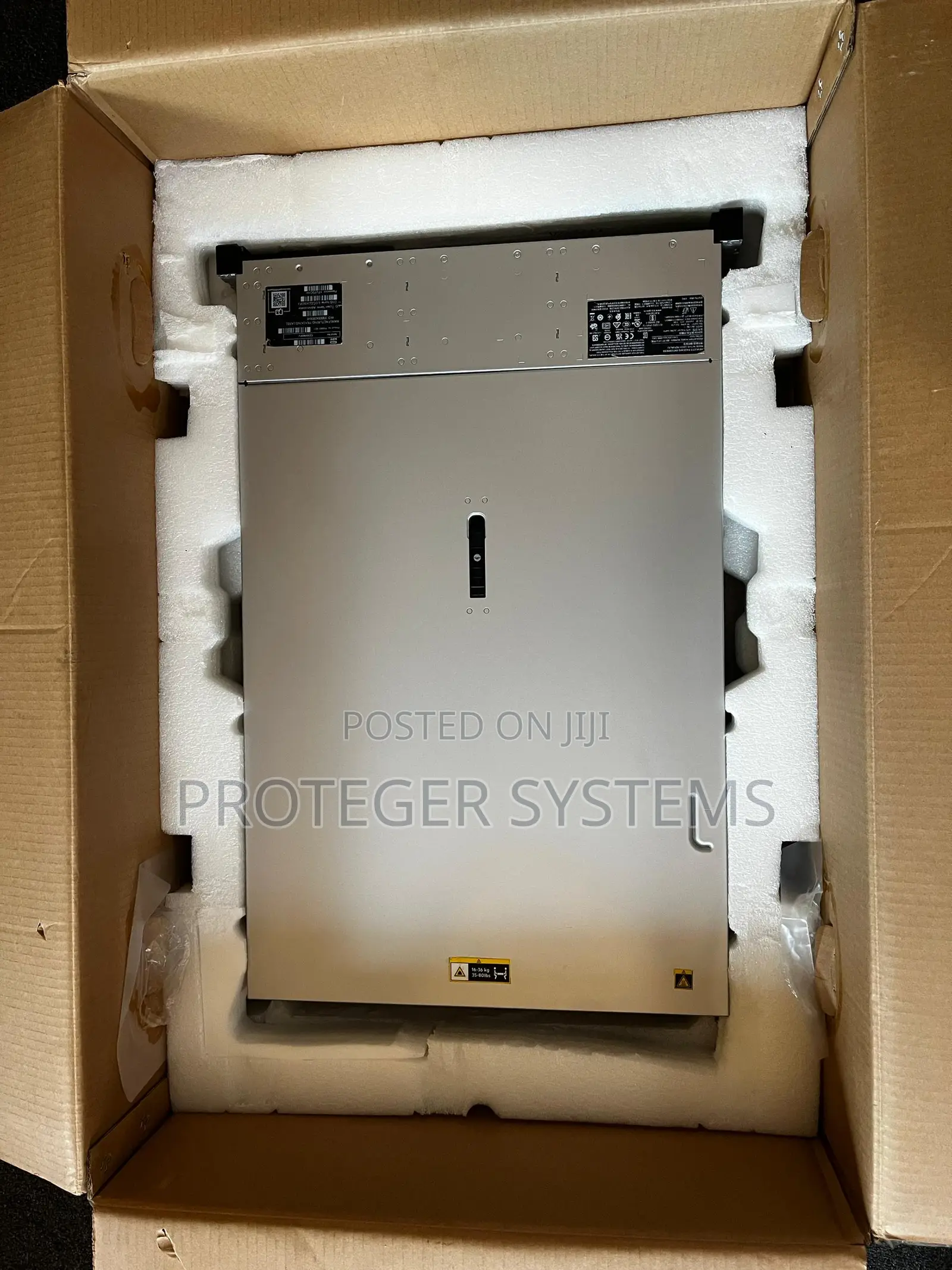 Server HP ProLiant DL 380 G10 4210R 16GB Intel Xeon HDD+SSD 2T