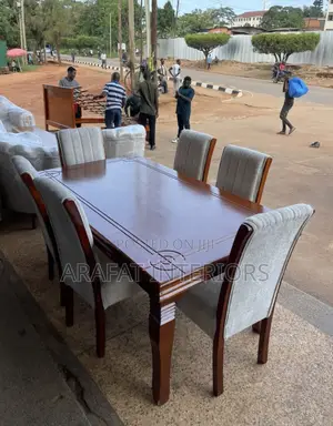 Modern 6-Seater Dining Room Set - Polished Finish