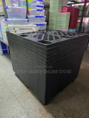 Plastic Pallets Plastic Pallets 100cm by 110cm