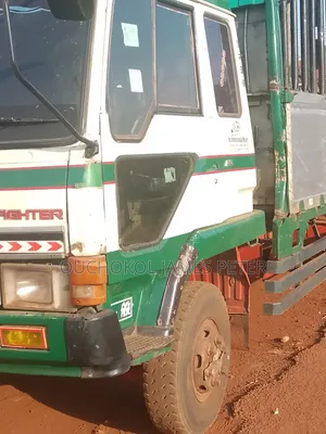 Mitsubishi Fuso, Fighter