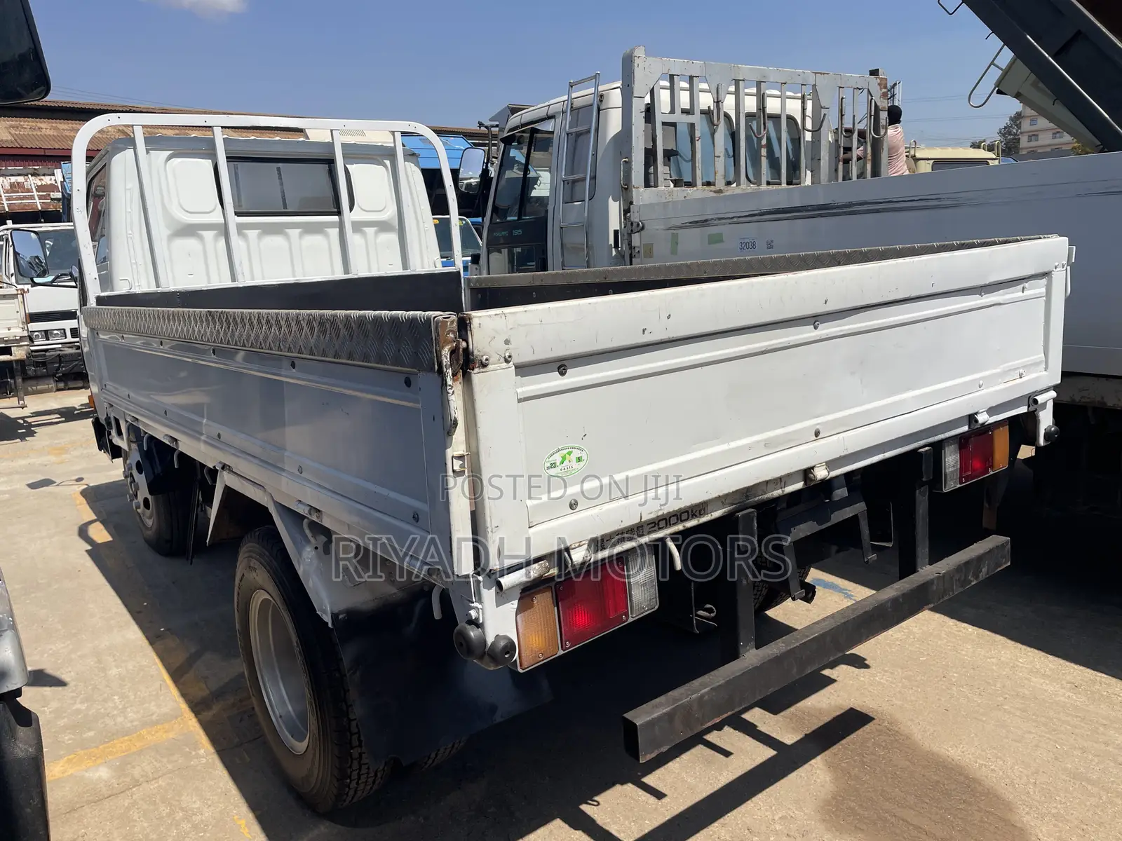 Canter Short Big Tires