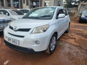 Toyota IST 2008 White