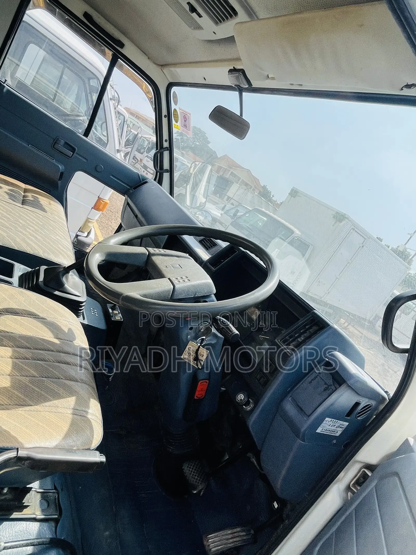 Juston Isuzu Tipper