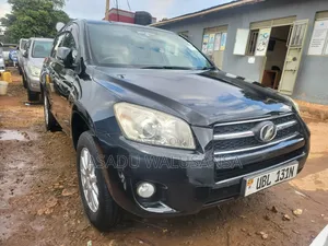 Toyota RAV4 2010 Black