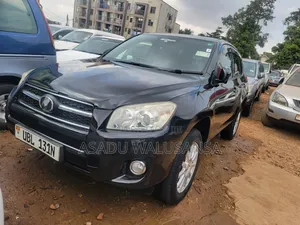 Toyota RAV4 2010 Black