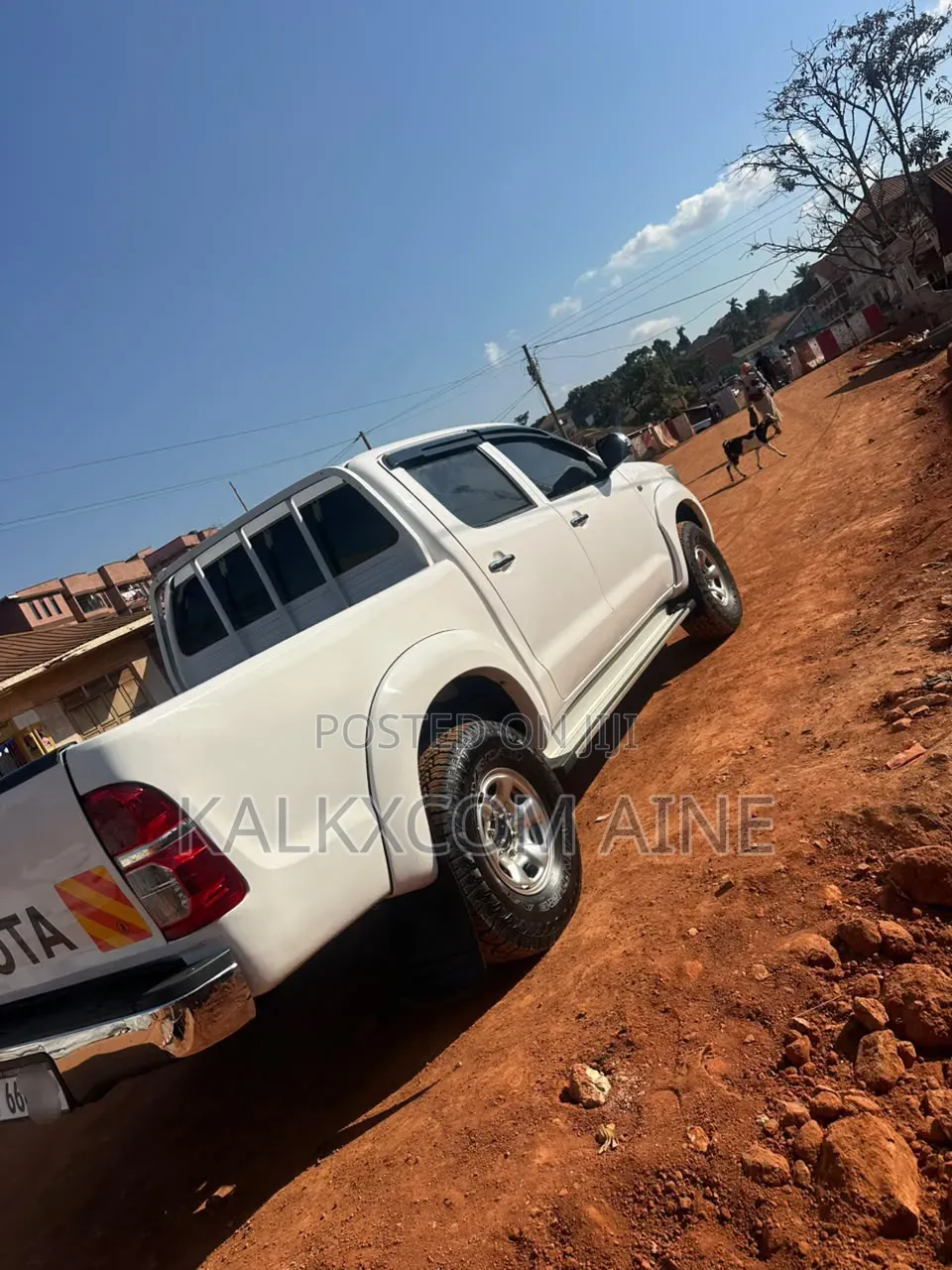 Toyota Hilux 2013 White