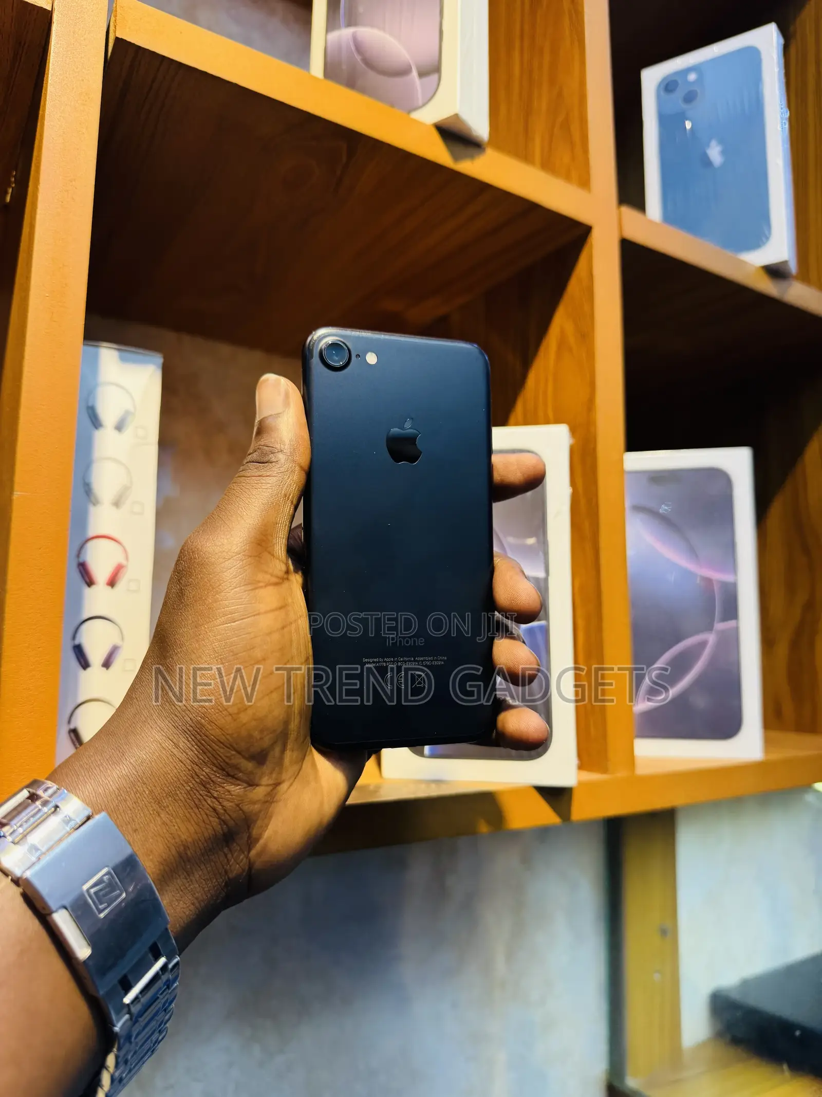 Apple iPhone 7 32 GB Black