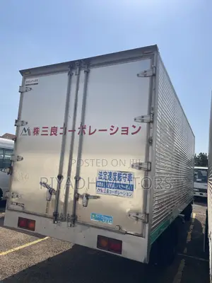 Fuso Fighter Mignon Box Body