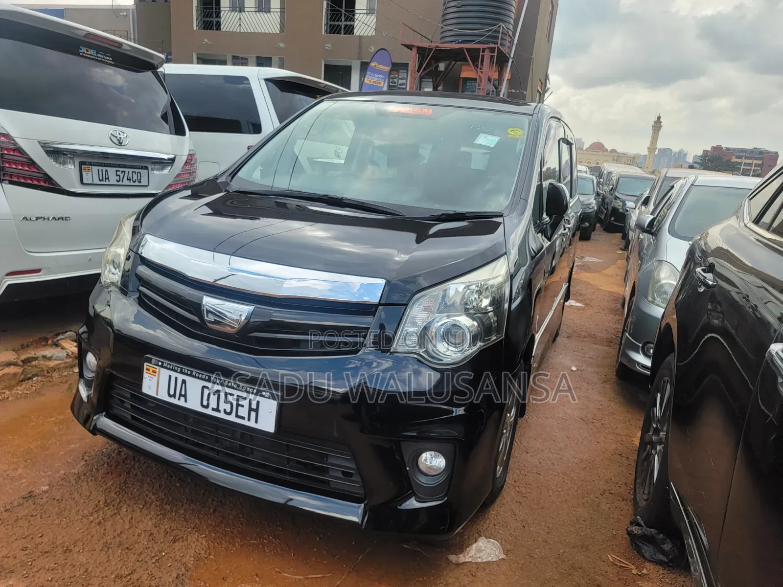 Toyota Noah 2012 Black