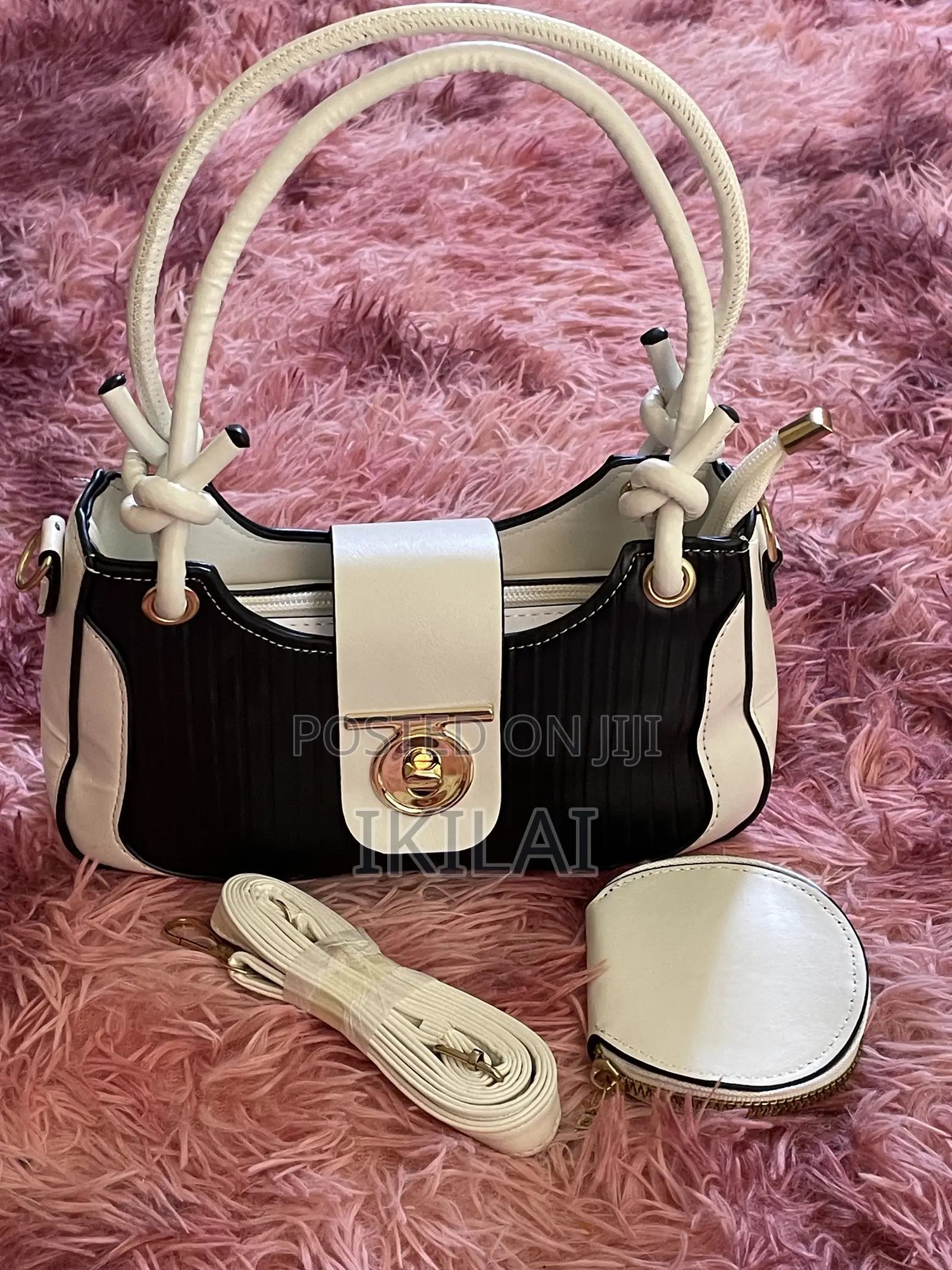 Ladies Hand Bag