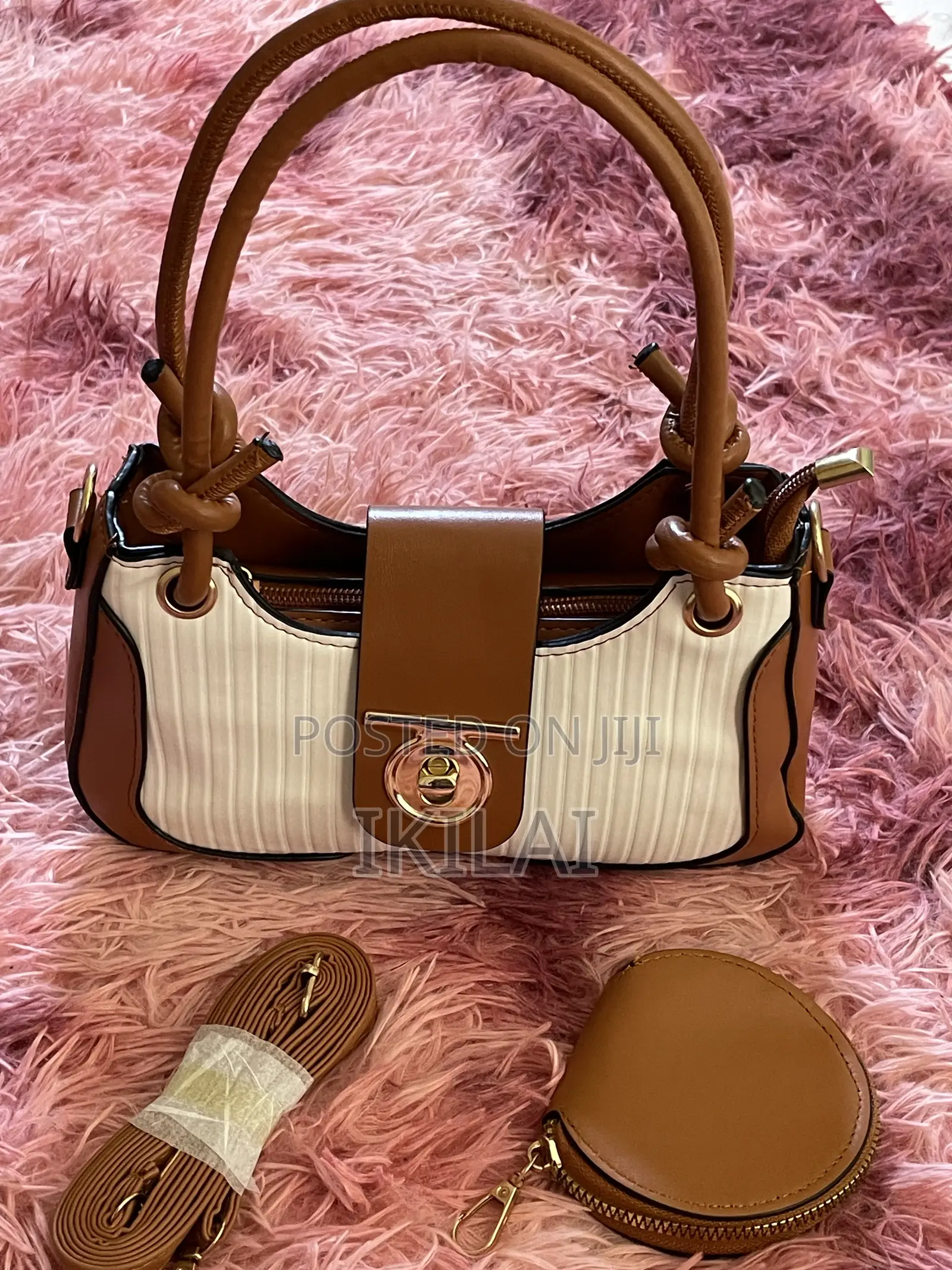 Ladies Hand Bag
