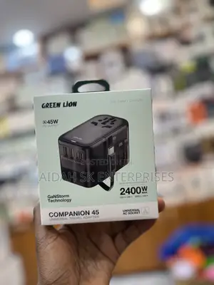 Green Lion Companion 45 Universal Travel Adapter