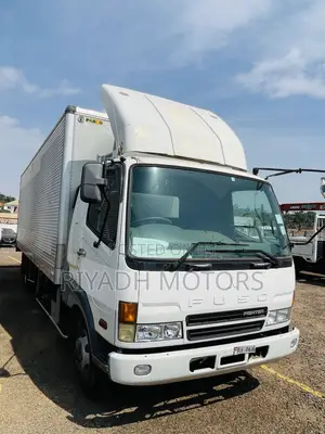 Fuso New Shape Box Body
