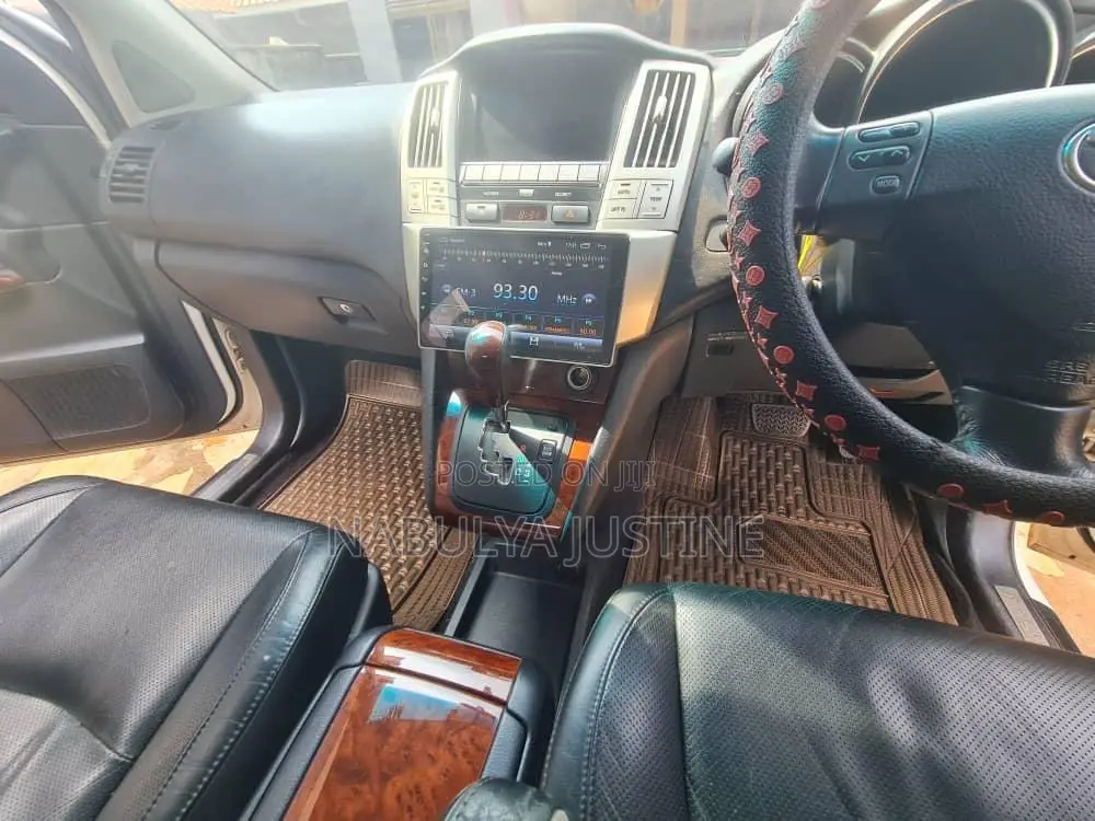 Toyota Harrier 2006 White