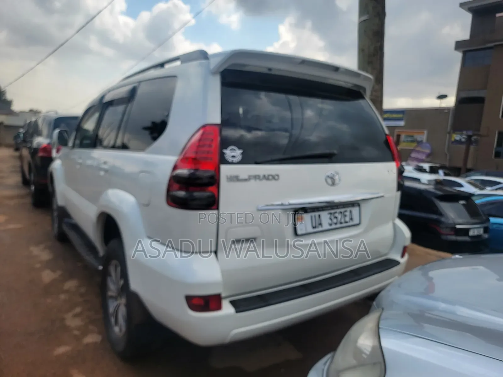 Toyota Land Cruiser Prado 2013 White