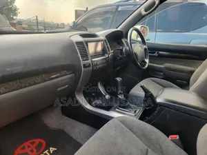 Toyota Land Cruiser Prado 2013 White
