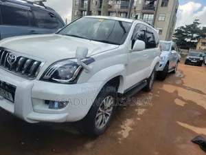 Toyota Land Cruiser Prado 2013 White