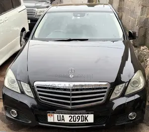 Mercedes-Benz E300 2011 Black