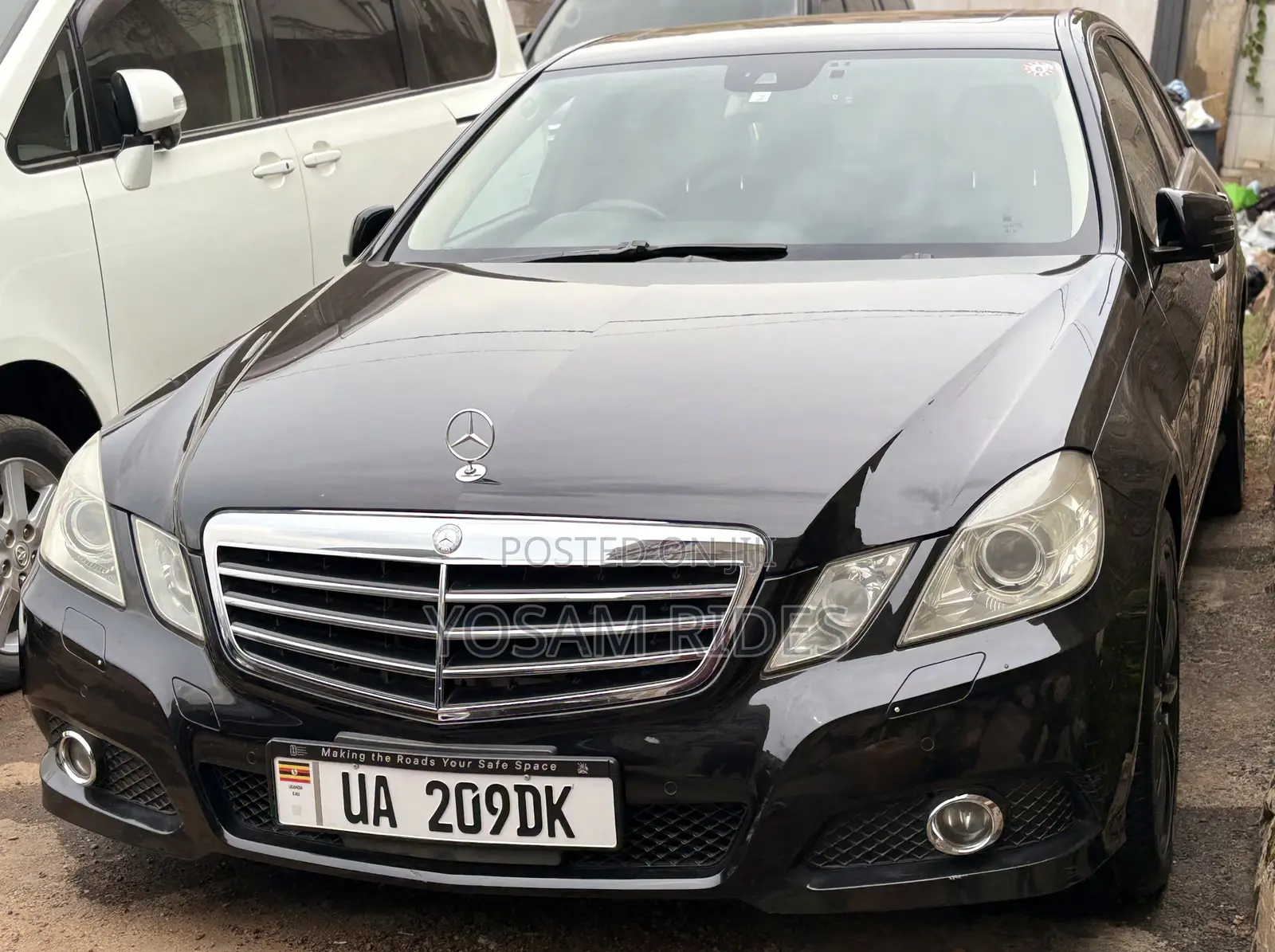 Mercedes-Benz E300 2011 Black