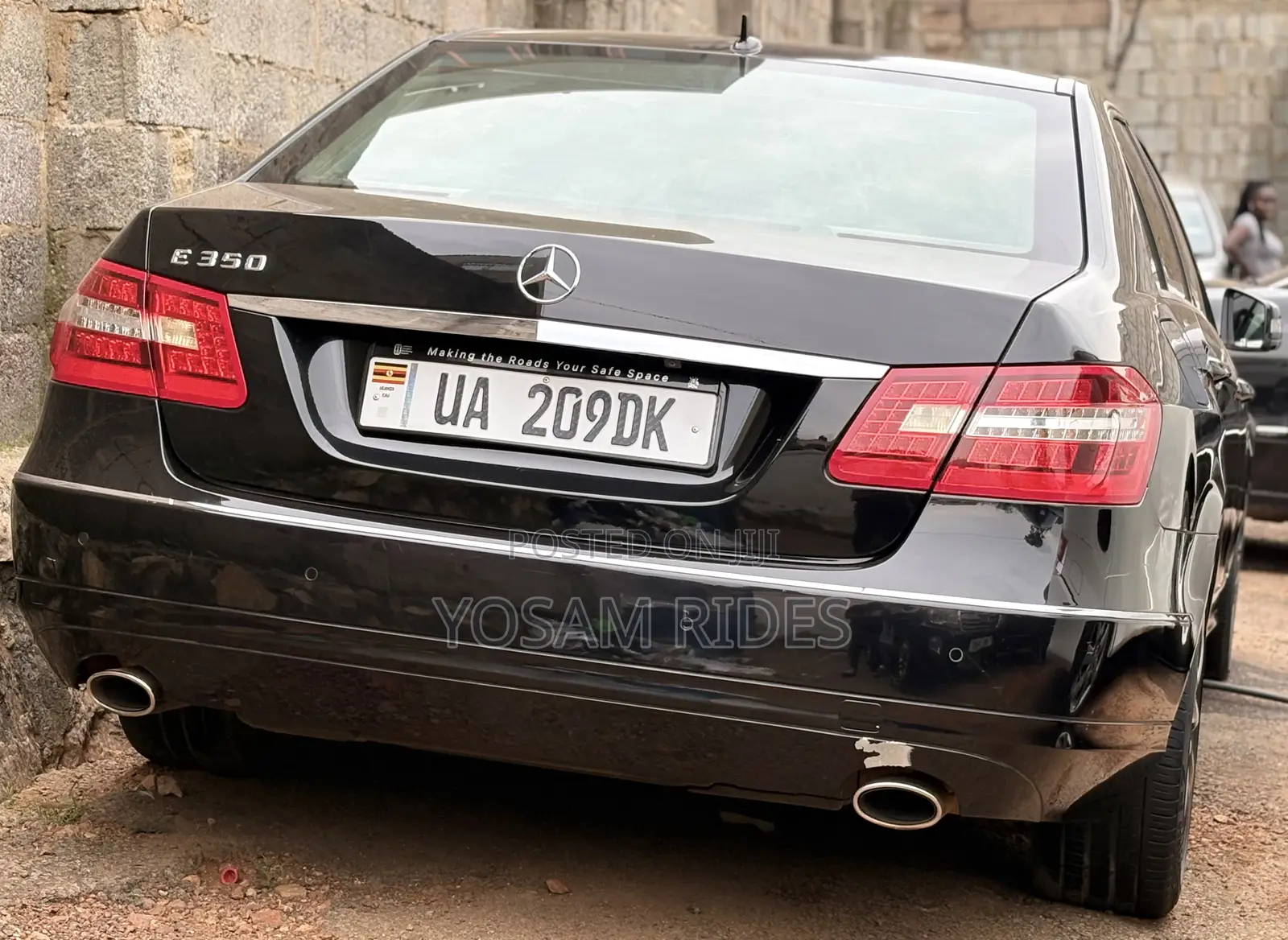Mercedes-Benz E300 2011 Black