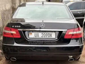 Mercedes-Benz E300 2011 Black
