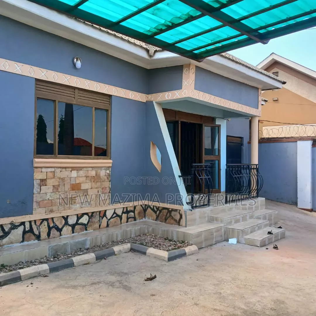 3bdrm Bungalow in Makindye Heights, Central Division for sale