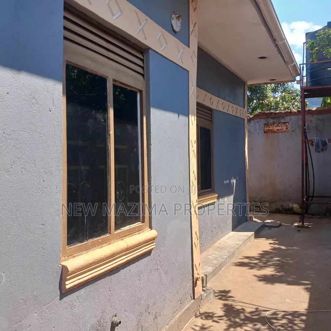 3bdrm Bungalow in Makindye Heights, Central Division for sale