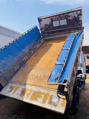 Hino Dumper Single Light
