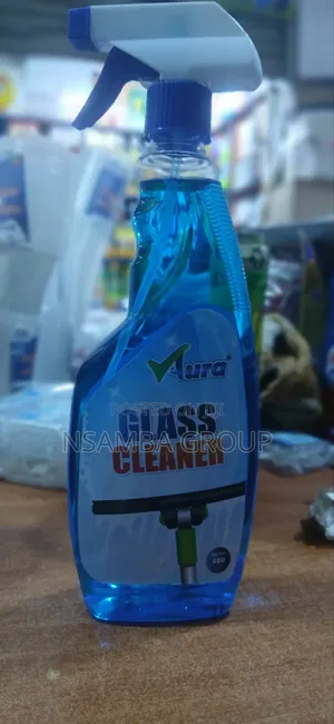 Aura Glass Cleaner