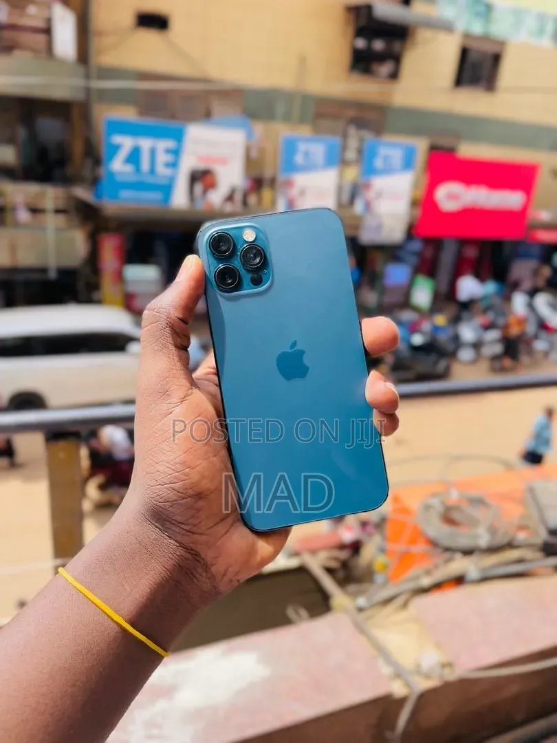 Apple iPhone 12 Pro 128 GB Blue