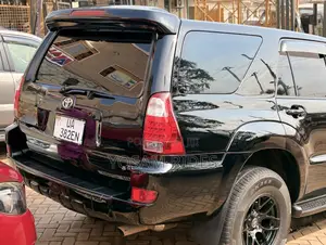 Toyota Hilux Surf 2.7 SSR 2009 Black