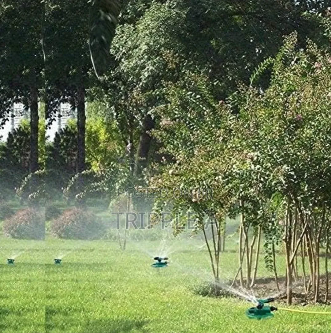 Automatic 360° Rotating Garden Sprinkler