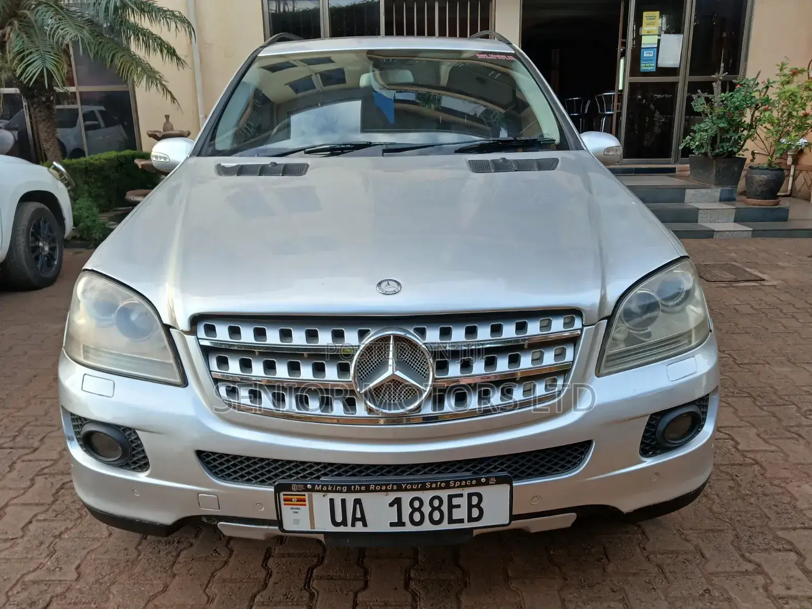 Mercedes-Benz M Class 2009 Silver